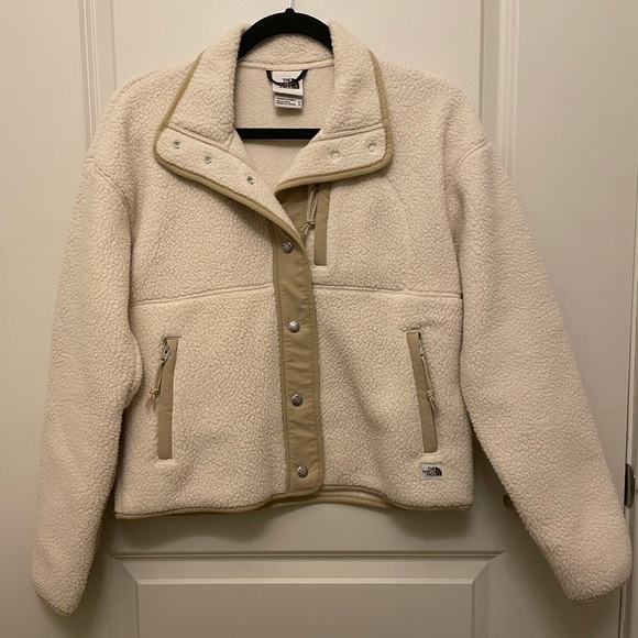 The North Face Jackets & Blazers - The North Face Sherpa/Teddy Jacket